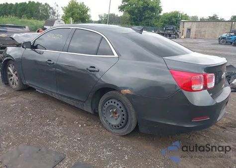 2015 Chevrolet Malibu 2Lt из США, поврежденный, VIN 1G11D5SL8FF211555